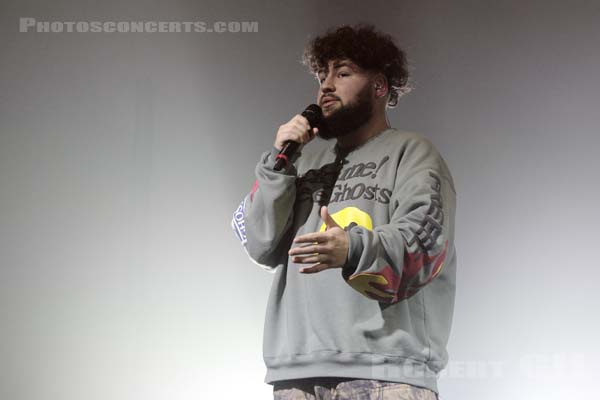 S-X - 2018-12-08 - PARIS - Le Trianon - 